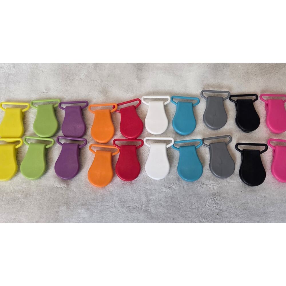 Pacifier Clips Multicolors 20